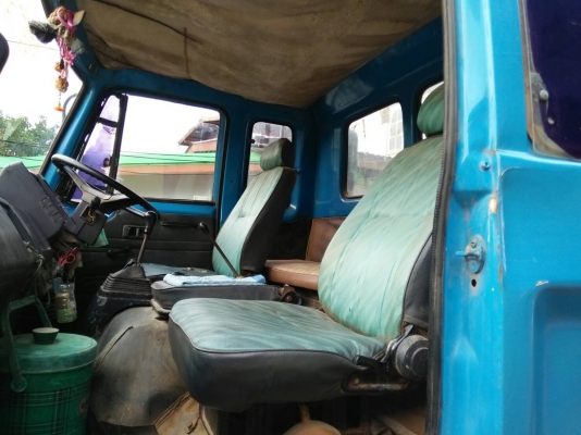 ขาย Isuzu Rock 6bf1-170แรง /fsr11 ยาง825/20  เครื่องดี ภาษีเต็มเอกสารครบ tel.098-1545260 อ.บี. ราคา 540,000 บาท