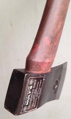 ขายขวานเสือ1 1/4ปอน HULT'S CELEBRATED AXES. MADE IN SWEDEN. ขายขวานเสือ1 1/4ปอน HULT'S CELEBRATED AXES. MADE IN SWEDEN.