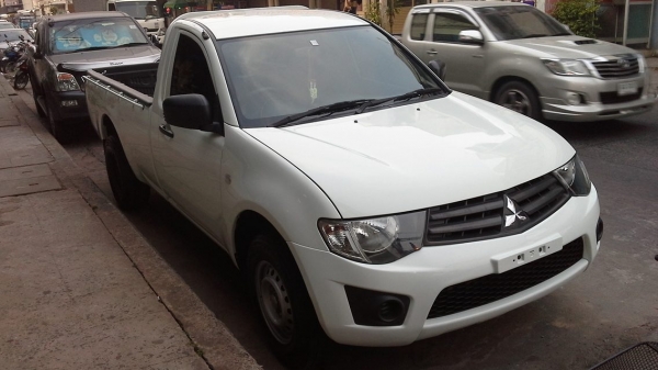 ขายไทรทัน2.5ดีเชล ปี2012 ลดเหลือ 229,000 ขายไทรทัน2.5ดีเชล ปี2012 ลดเหลือ 229,000