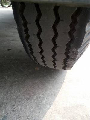 7.50-15 ปี2016 BRIDGESTONE พร้อมยางใน ยางยังใหม่ๆ ยังไม่ใช้งานหนัก มี 2 เส้น tel.081-427-3941 ไอดีไลน์ 0814273941 7.50-15 ปี2016 BRIDGESTONE พร้อมยางใน ยางยังใหม่ๆ ยังไม่ใช้งานหนัก มี 2 เส้น tel.081-427-3941 ไอดีไลน์ 0814273941