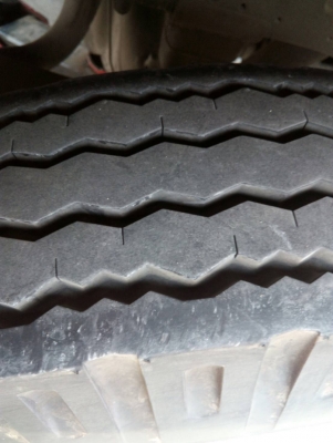 7.50-15 ปี2016 BRIDGESTONE พร้อมยางใน ยางยังใหม่ๆ ยังไม่ใช้งานหนัก มี 2 เส้น tel.081-427-3941 ไอดีไลน์ 0814273941 7.50-15 ปี2016 BRIDGESTONE พร้อมยางใน ยางยังใหม่ๆ ยังไม่ใช้งานหนัก มี 2 เส้น tel.081-427-3941 ไอดีไลน์ 0814273941