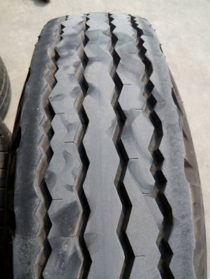 7.50-15 ปี2016 BRIDGESTONE พร้อมยางใน ยางยังใหม่ๆ ยังไม่ใช้งานหนัก มี 2 เส้น tel.081-427-3941 ไอดีไลน์ 0814273941 7.50-15 ปี2016 BRIDGESTONE พร้อมยางใน ยางยังใหม่ๆ ยังไม่ใช้งานหนัก มี 2 เส้น tel.081-427-3941 ไอดีไลน์ 0814273941