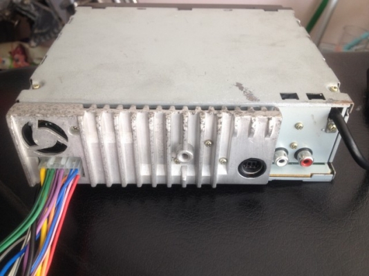 ALPINE CDA 9807J CD MP3 เก่าญี่ปุ่นสภาพสวยใช้งานได้ปกติ ALPINE CDA 9807J CD MP3 เก่าญี่ปุ่นสภาพสวยใช้งานได้ปกติ