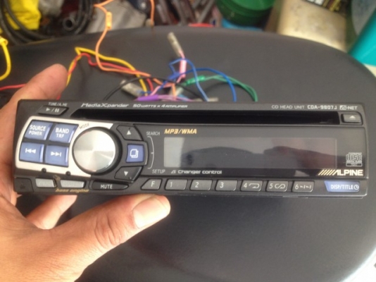 ALPINE CDA 9807J CD MP3 เก่าญี่ปุ่นสภาพสวยใช้งานได้ปกติ ALPINE CDA 9807J CD MP3 เก่าญี่ปุ่นสภาพสวยใช้งานได้ปกติ