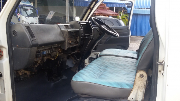 ขายรถNKRเครื่อง88สภาพพร้อมใช้งาน