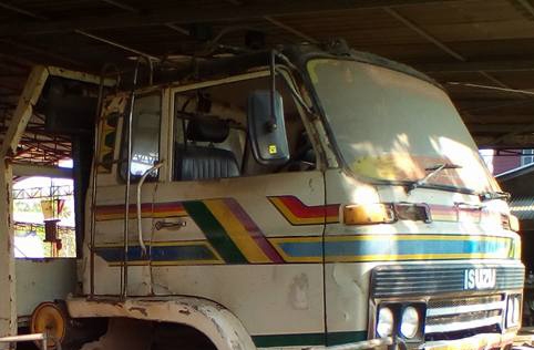 **490,000 บ.ต่อรอง/// 10ล้อเทเลอร์2เพลา ISUZU JCM-205 แรง ท้ายลาดมีหางพับไฮดรอลิก ขน-ย้าย รถเกี่ยวข้าว/แบคโฮPC120 เครื่อง/เกียร์/ช่วงล่างใหญ่ พาวเวอร์ ทริฟฟี่ ครบ พร้อมใช้งาน เล่มฯ ครบ ภาษี3ปี ตามสภาพ **ขาย เทเลอร์2เพลา 10ล้อ ISUZU JCM -250HP ท้ายลาด ขนแบ