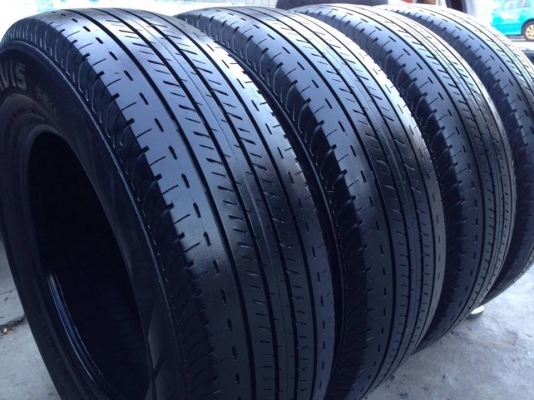 ยาง Bridgstone 205-70-15 ปี 14 ครบชุด 4 เส้น 4000 สภาพสวยๆดอกยางนิ่มๆไม่บวมเอาไปวิ่งกันยาวๆราคาเบาๆค่ะ