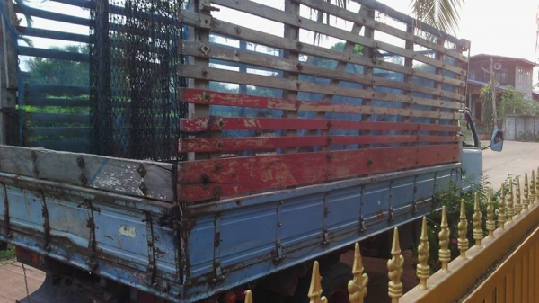 **259,000 บ.ต่อรอง/// 6ล้อบรรทุก ISUZU NPR-100HP ฝาดำ รถประกอบ เครื่อง/เกียร์ เดิม แน่น แรงดี ช่วงล่างใหญ่ Fหน้า-หลัง คัสซีสวยพ.พาวเวอร์ สโลวกลาง หัวยกได้ กระบะคอกไม้ ยาว4.30ม. คอกพอใช้ยาง8.25/16 สภาพ65\% ตามสภาพ พร้อมใช้งาน เล่มทะเบียน ครบ **ขาย ISUZU NPR **259,000 บ.ต่อรอง/// 6ล้อบรรทุก ISUZU NPR-100HP ฝาดำ รถประกอบ เครื่อง/เกียร์ เดิม แน่น แรงดี ช่วงล่างใหญ่ Fหน้า-หลัง คัสซีสวยพ.พาวเวอร์ สโลวกลาง หัวยกได้ กระบะคอกไม้ ยาว4.30ม. คอกพอใช้ยาง8.25/16 สภาพ65\% ตามสภาพ พร้อมใช้งาน เล่มทะเบียน ครบ **ขาย ISUZU NPR