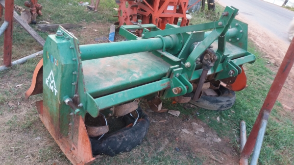 ขายโรตรี่220kmtสภาพใหม่ ขายโรตรี่220kmtสภาพใหม่