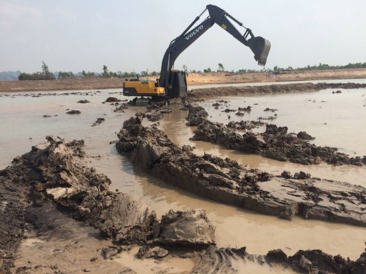 ขายดาวน์รถใหม่ VOLVO EC210D กับรุ่น VOLVO EC140D ขายดาวน์รถใหม่ VOLVO EC210D กับรุ่น VOLVO EC140D