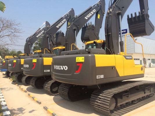 ขายดาวน์รถใหม่ VOLVO EC210D กับรุ่น VOLVO EC140D