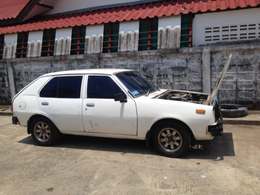 ขายมาสด้า323 เก๋งคลาสสิค ขายถุกๆ พร้อมส่งทั่วไทย