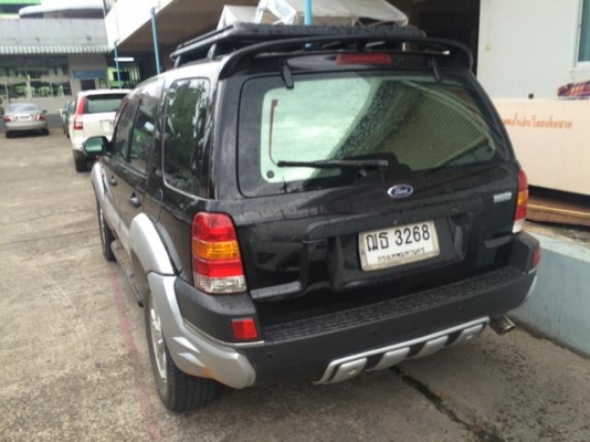 Ford Escape top 03