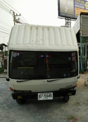 หปรับราคา 295,000บ หกล้อ ฮีโน่ FB112WO4D117 บรรทุกตู้แห้ง ช่วงยาว 4.30ม สภาพดีสวยบางเดิม แอร์เย็นๆ พร้อมใช้งาน ทะเบียนพร้อมโอน