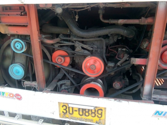 ขายรถบัส6ล้อแอร์ไฟฟ้า750,000บาท id line  yutnatour