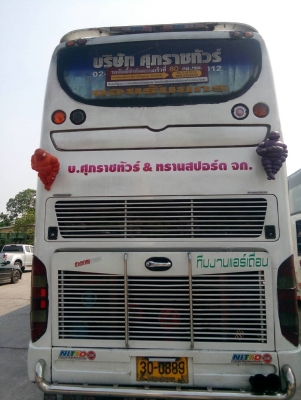 ขายรถบัส6ล้อแอร์ไฟฟ้า750,000บาท id line  yutnatour