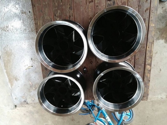 ขายล้อ ENKEI ขอบ 15" กว้าง 8.5 สีดำ