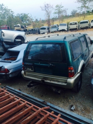 ซากเเอดเเวนเจอร์รื้อขายทุกอย่างทั้งคันมีหลายรุ่นเก๋งเเละกระบะเก่าเเละใหม่