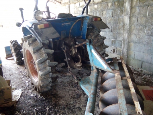 รถไถแช้มย์พร้อมใช้เล่มพร้อมอุปกรณ์ดันหน้าผานหลัง  130000