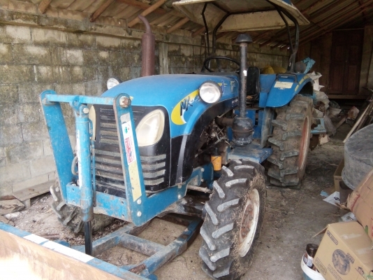 รถไถแช้มย์พร้อมใช้เล่มพร้อมอุปกรณ์ดันหน้าผานหลัง  130000