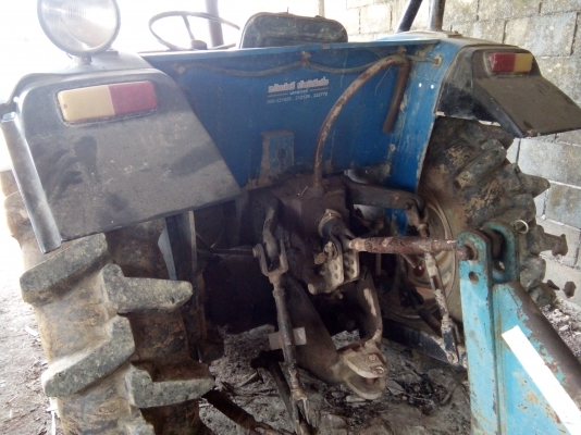 รถไถแช้มย์พร้อมใช้เล่มพร้อมอุปกรณ์ดันหน้าผานหลัง  130000