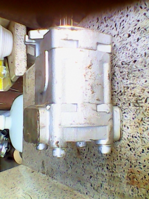 ขายปั้มไฮโดรลิกรถเครน 3ตัน 5500 บาทโทร0906208746