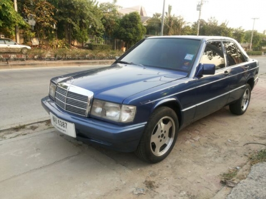 BENZ 190 E แก๊สหัวฉีด เกียร์ ธรรมดา ขับสนุก เครื่องเดิม ทะเบียนพร้อม  ขาย 79,000 บาท