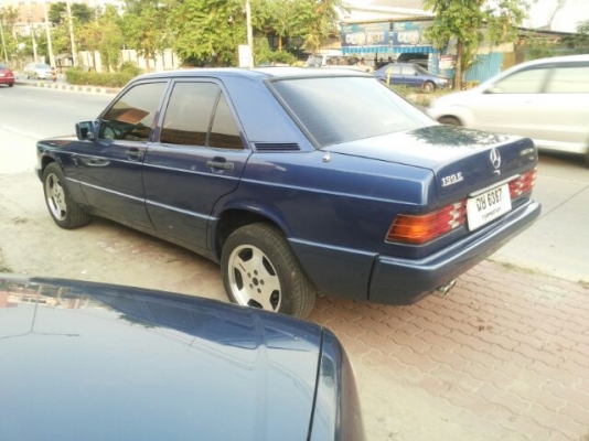 BENZ 190 E แก๊สหัวฉีด เกียร์ ธรรมดา ขับสนุก เครื่องเดิม ทะเบียนพร้อม  ขาย 79,000 บาท