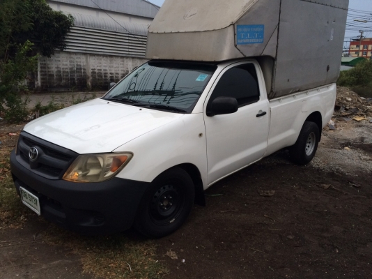 TOYOTA VIGO เครื่อง 2.5 ปี 2005 เครื่องดี เเชสซีสวย เเอร์เยน ภายในไม่โทรม รถบ้านหน้าหลังเดิม เล่มพร้อม 0876835269 ต่อหนักผ่านคับ