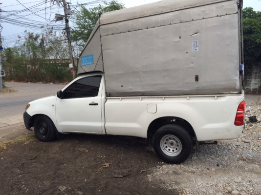 TOYOTA VIGO เครื่อง 2.5 ปี 2005 เครื่องดี เเชสซีสวย เเอร์เยน ภายในไม่โทรม รถบ้านหน้าหลังเดิม เล่มพร้อม 0876835269 ต่อหนักผ่านคับ