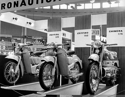 ขายเฟรมรถโบราณทรงแปลก aermacchi zeffiro 150 รถอิตาลี่ ปี 195x มีรูปครับ