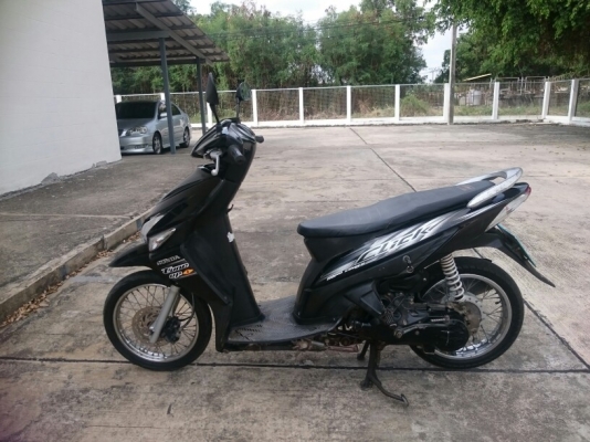 Honda click เครื่องดีเยี่ยม Honda click เครื่องดีเยี่ยม