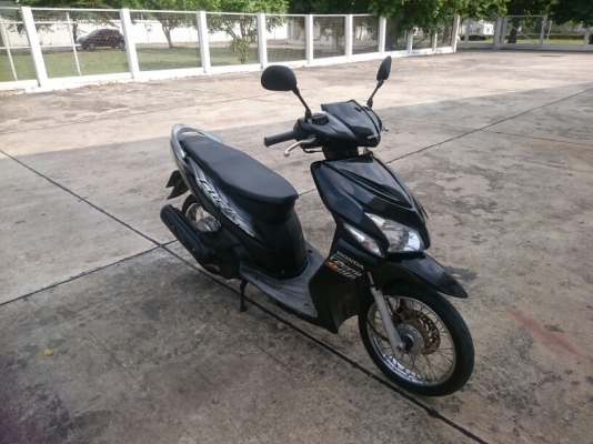 Honda click เครื่องดีเยี่ยม Honda click เครื่องดีเยี่ยม