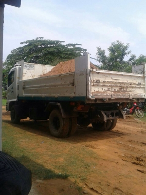 ขายรถหกล้อดัมพ์ HINO FC9J เครื่อง 145 แรง ปี 56 ไมล์ 5,3xx รถสวยเดิม ๆพร้อมใช้งาน