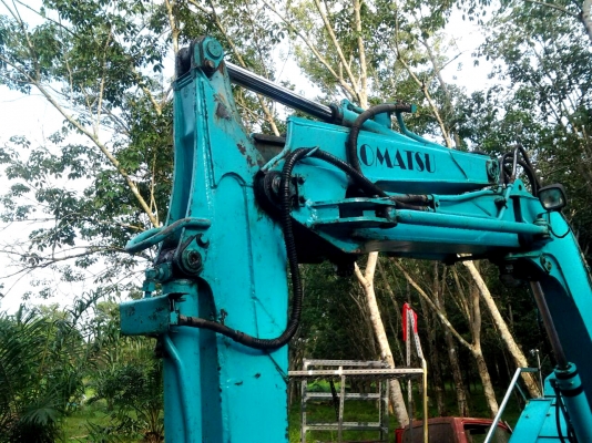 ขายรถแบคโฮ KOMATSU 50uu สภาพพร้อมใช้งานครับ ขายรถแบคโฮ KOMATSU 50uu สภาพพร้อมใช้งานครับ