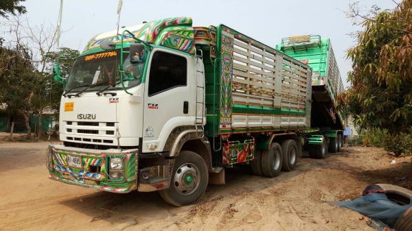 ขายรถบรรทุกพ่วง ISUZU เครื่อง 360 แรง ปี 56 กระบะดัมพ์แม่ลูก อู่โชคชัย ลูก 3 เพลาแท้ ราคาขาย 2,950,000 บาท เข้าไฟแนนซ์ 2,400,000 บาท