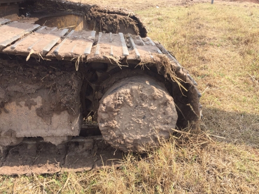 ขายรถแบ็คโฮ Komatsu pc 200-5 คอนโทรลยาว เครื่องเดิม ปั๊มเดิม ไฟฟ้าครบ เอกสารอินวอยซ์