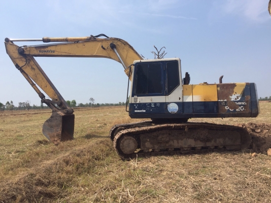 ขายรถแบ็คโฮ Komatsu pc 200-5 คอนโทรลยาว เครื่องเดิม ปั๊มเดิม ไฟฟ้าครบ เอกสารอินวอยซ์