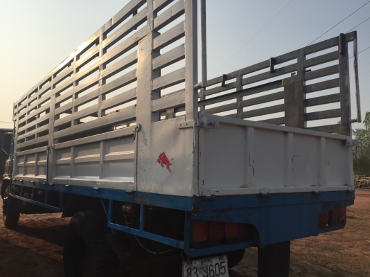 ขาย HINO 6 ล้อ กระบะเหล็ก ยาว 6.80 เมตร