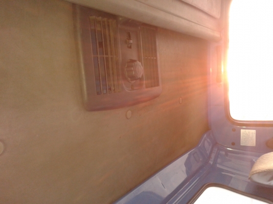 ขาย หกล้อ ISUZU NQR 150 แรง 5.5 ม ปี46 แอร์พวงมาลัยพาเวอร์เทอร์โบ ขาย หกล้อ ISUZU NQR 150 แรง 5.5 ม ปี46 แอร์พวงมาลัยพาเวอร์เทอร์โบ