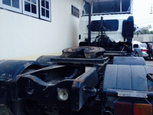 หัวลากhino260