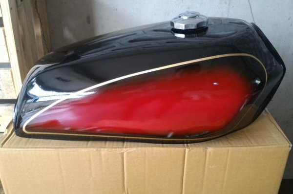 ถังน้ำมัน Honda Cg เบิกใหม่ลายSR ทั้งชุดพร้อมใช้