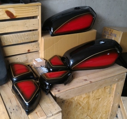 ถังน้ำมัน Honda Cg เบิกใหม่ลายSR ทั้งชุดพร้อมใช้