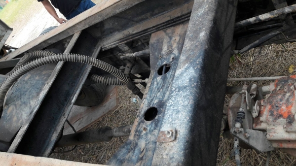 รถบรรทุก 6 ล้อดั๊มพ์ HINO รุ่นFF17 ปี40 เครื่อง 165 แรง ราคา 360,000 บ.รถอยู่บางบัวทอง