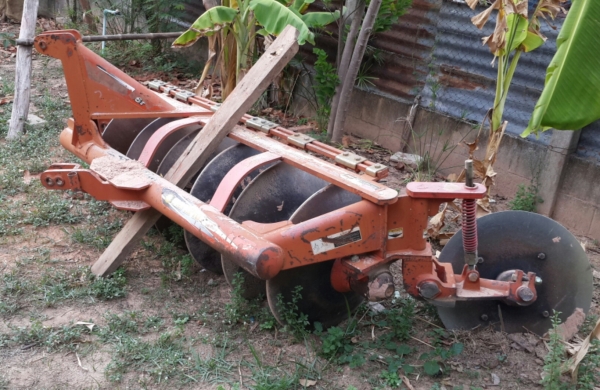 ผานตราช้าง DH246F ครับ