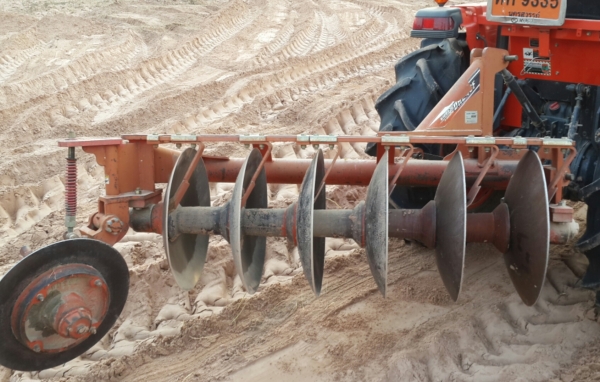 ผานตราช้าง DH246F ครับ