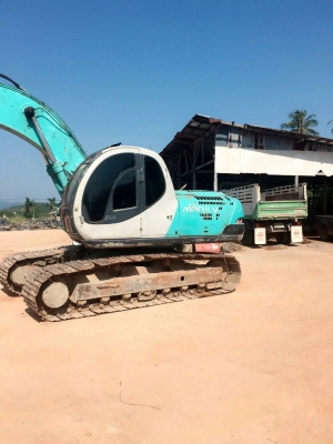 KOBELCO 200ราคา550,000พร้อมใช้เอวหลอมอย่างเดียว มีใครสนใจหาซื้อติดต่อสุขุมตรัง0872836792 KOBELCO 200ราคา550,000พร้อมใช้เอวหลอมอย่างเดียว มีใครสนใจหาซื้อติดต่อสุขุมตรัง0872836792