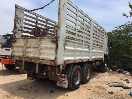 ขายดาวน์หรือขายสด 22 ล้อ แม่-ลูกไม่ดั้ม 360 แรง แม่2เพลา ปี 2552 ลูก 3 คาน ปี 2555 ดูหน้าเล่ม