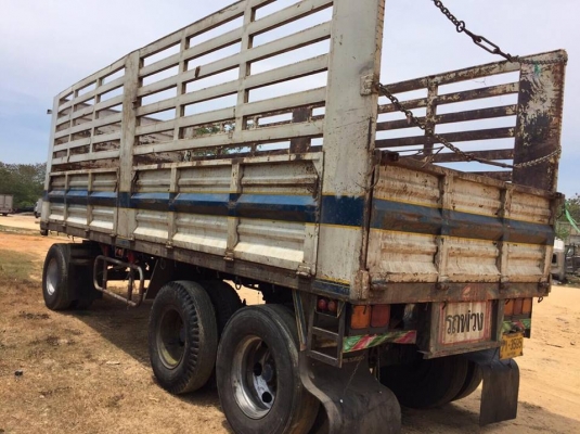 ขายดาวน์หรือขายสด 22 ล้อ แม่-ลูกไม่ดั้ม 360 แรง แม่2เพลา ปี 2552 ลูก 3 คาน ปี 2555 ดูหน้าเล่ม