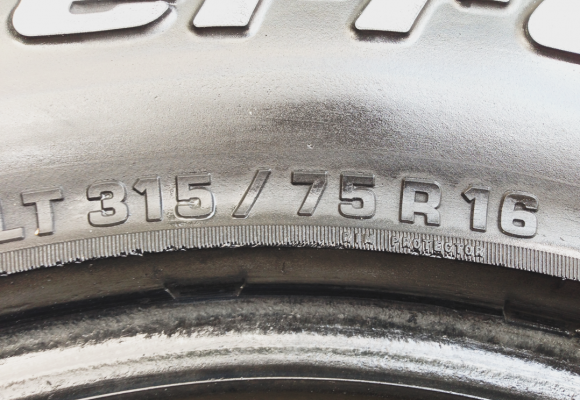 ยาง BF Goodrich 315 75 16 ดอกเต็ม ไม่มีปะ ราคาไม่แพง